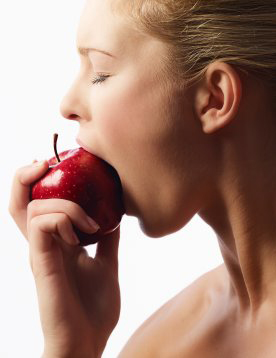 The Good Health of the Skin goes Hand in Hand with an Adequate Diet